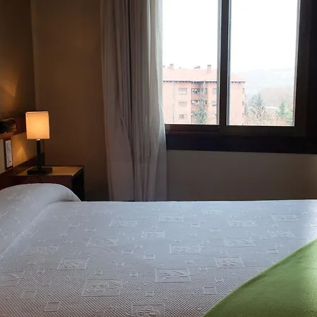 Hotel Madrid Bierzo 3*
